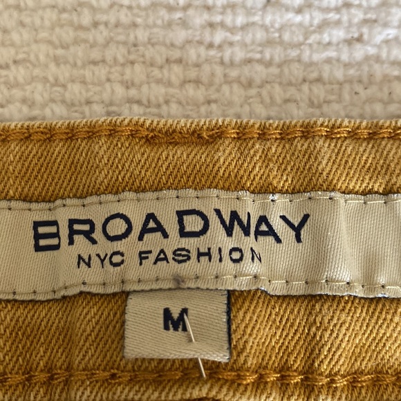 BROADWAY TAN SKINNY JEANS Size 28 💛 - Picture 4 of 6